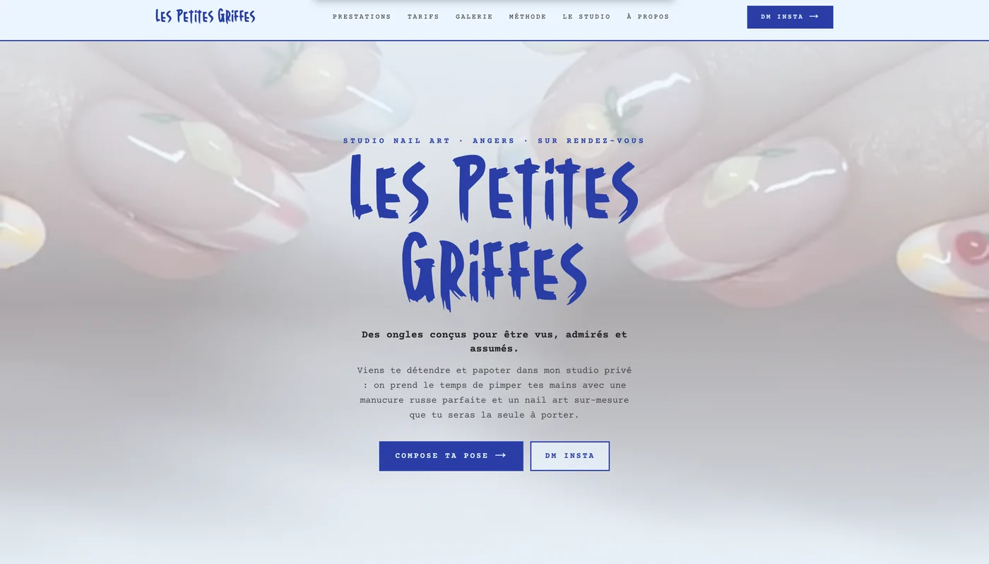Home du studio de nail art, front Next.js déployé sur Vercel.